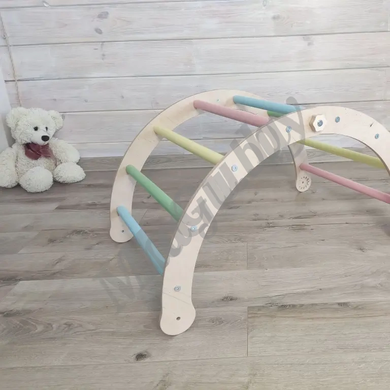 Детская мебель и развивающие комплексы из натуральных материалов